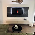 Vakantiehuis Aurora Noir Retreat *