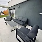 Vakantiehuis Aurora Noir Retreat