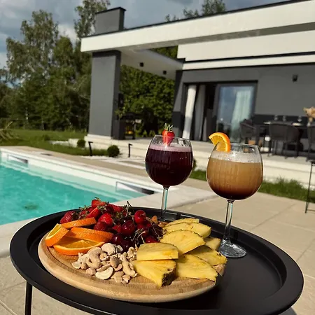 Aurora Noir Retreat Vakantiehuis Banja Luka
